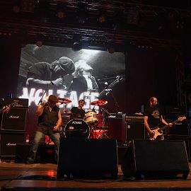 kufstein_unlimited_2016_voltage_ac_dc_tribute_copyright_edit_stuefer (21)