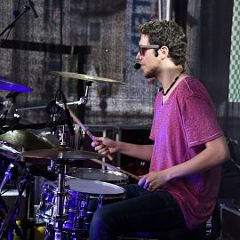 kufstein_unlimited_2018_mr_g_and_band_copyright_edit_stuefer (2)